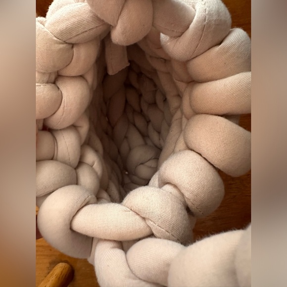 Chunky yarn handwoven tote purse - Picture 2 of 4